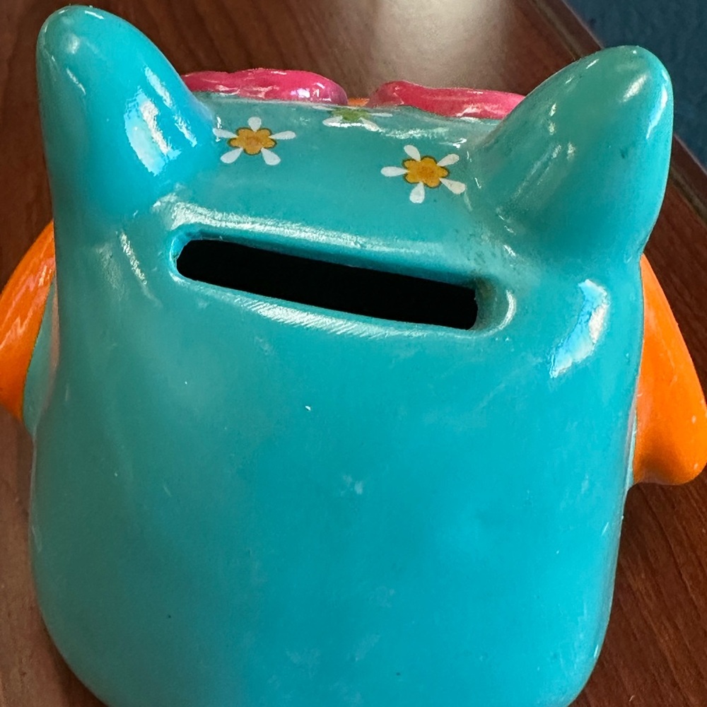 Burton & Burton whimsical owl ceramic money bank - Picture 2 of 3